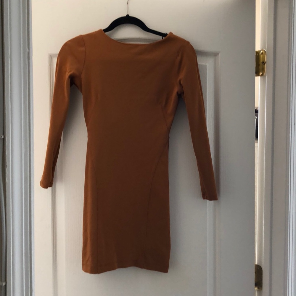 H&M body fitting dress
